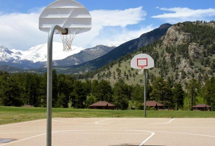Ymca Of The Rockies Hotel Estes Park Exterior photo